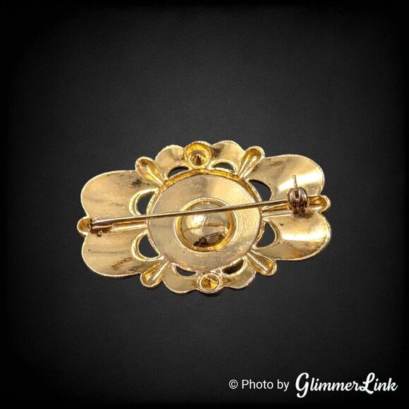 Vintage Ornate Damascene Style Scallop Faux Pearl Gold Tone Brooch - Picture 5 of 6